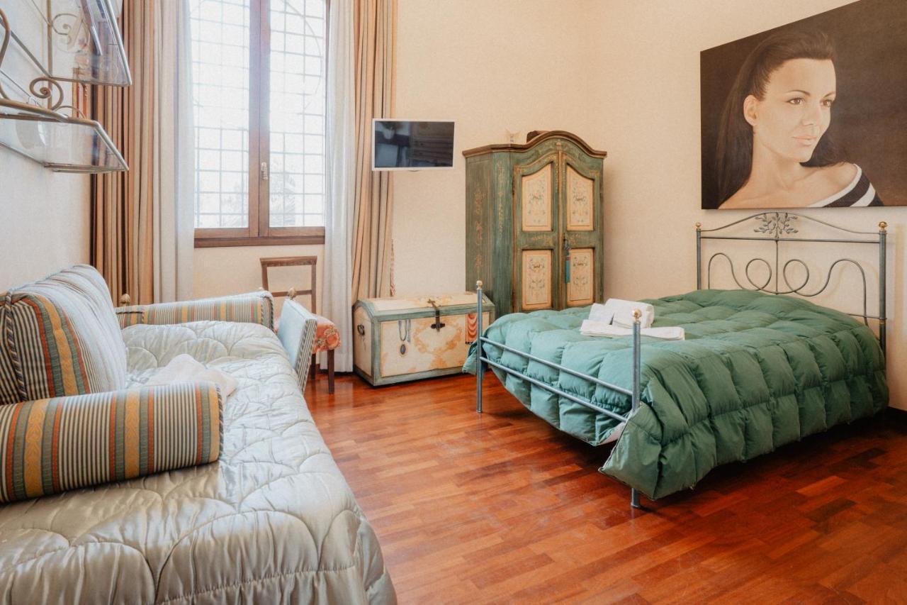Villa Luigi XVI ตารันโต ภายนอก รูปภาพ