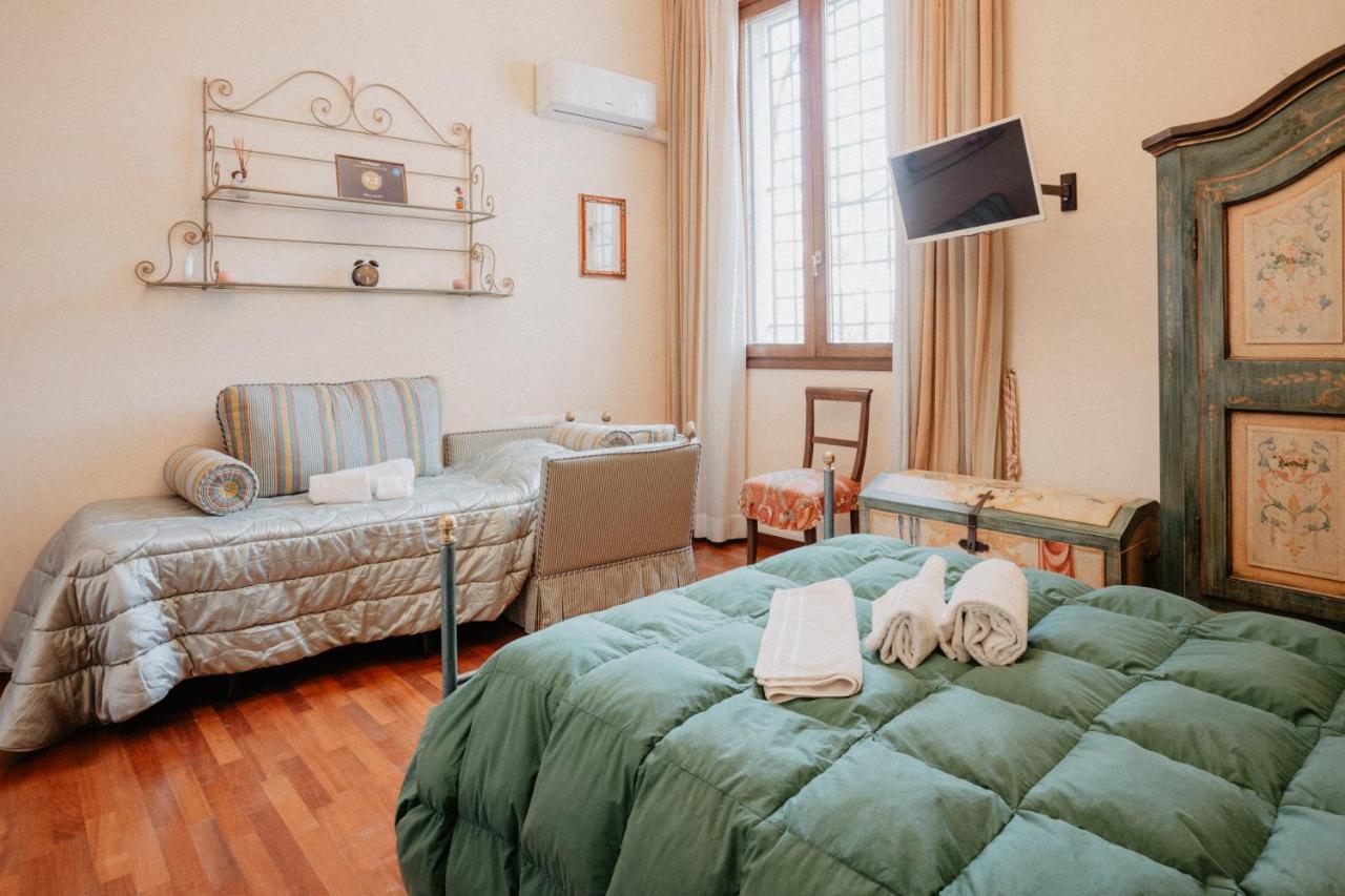 Villa Luigi XVI ตารันโต ภายนอก รูปภาพ