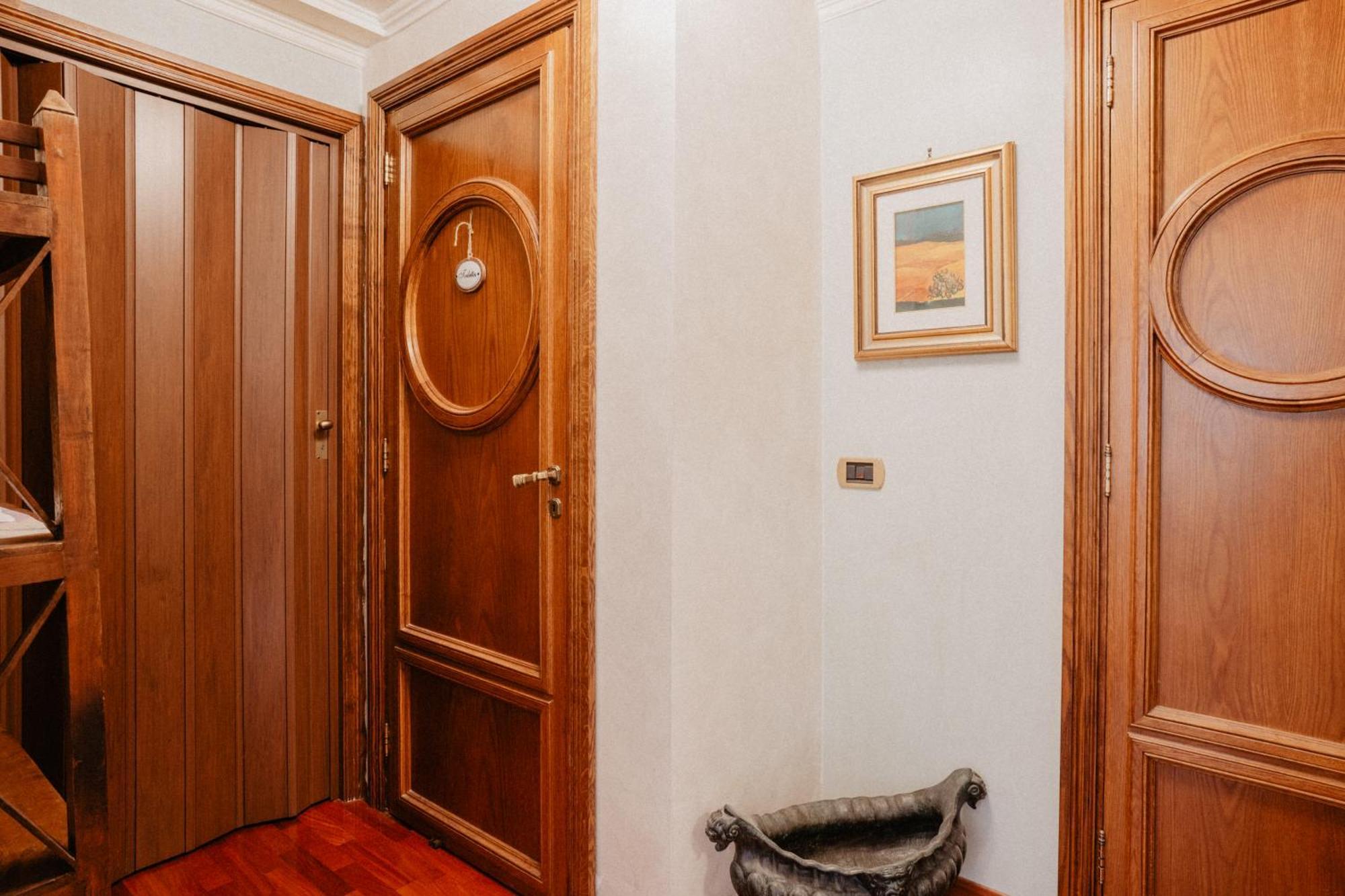 Villa Luigi XVI ตารันโต ภายนอก รูปภาพ