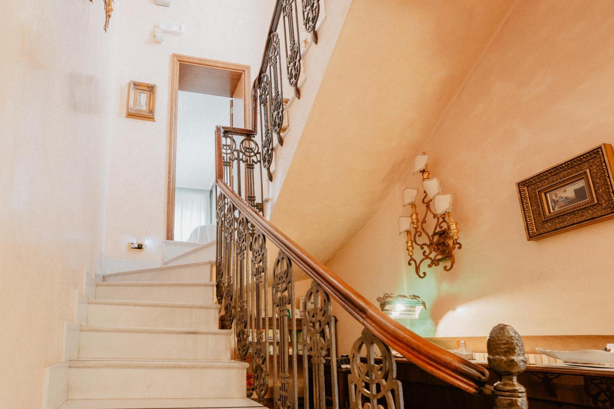 Villa Luigi XVI ตารันโต ภายนอก รูปภาพ